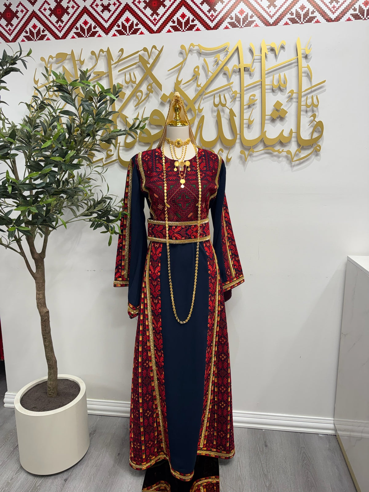 Navy Blue Sabayel Kharaz Thobe
