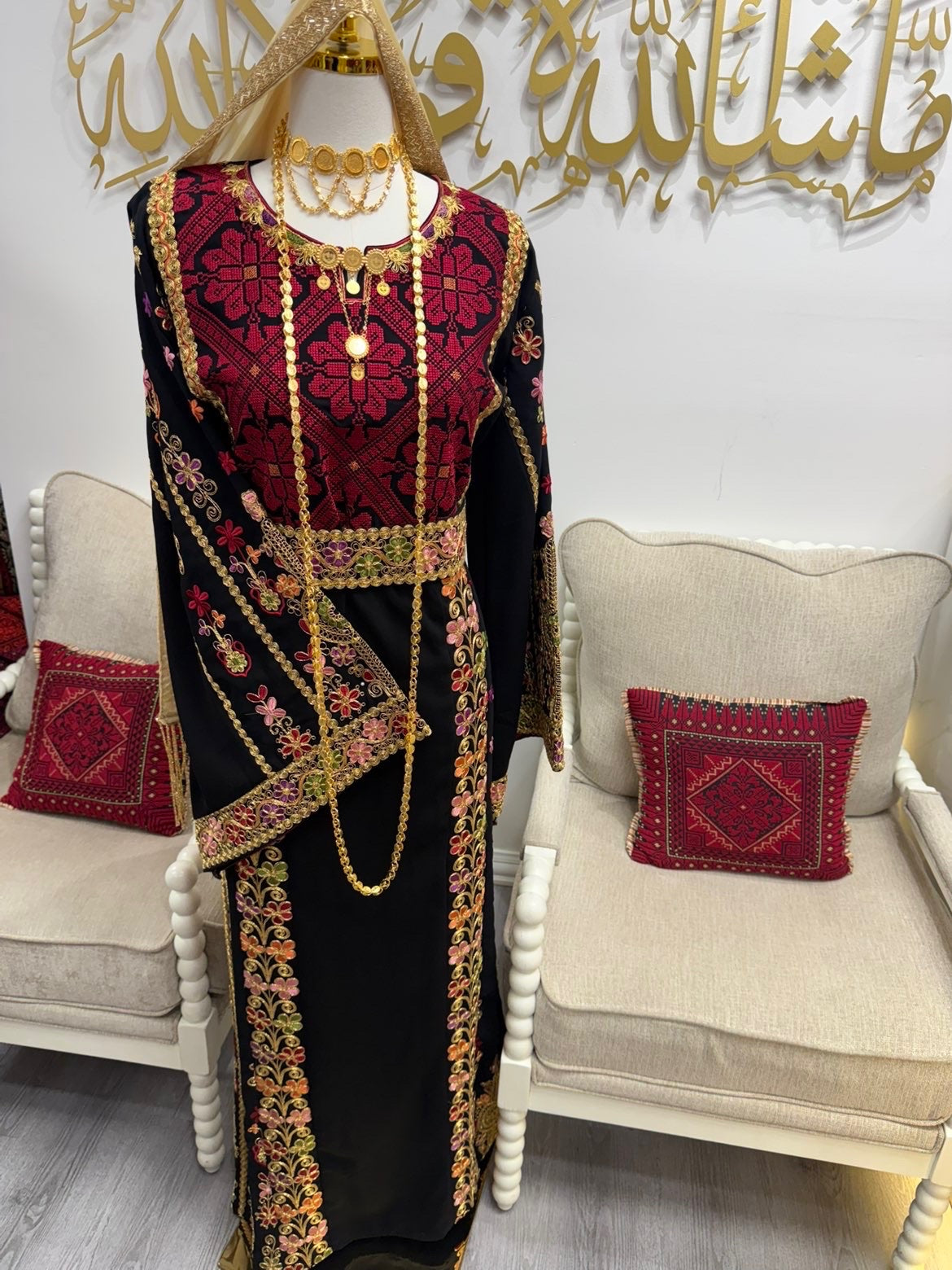 Black Traditional malaka tatreez with kassab