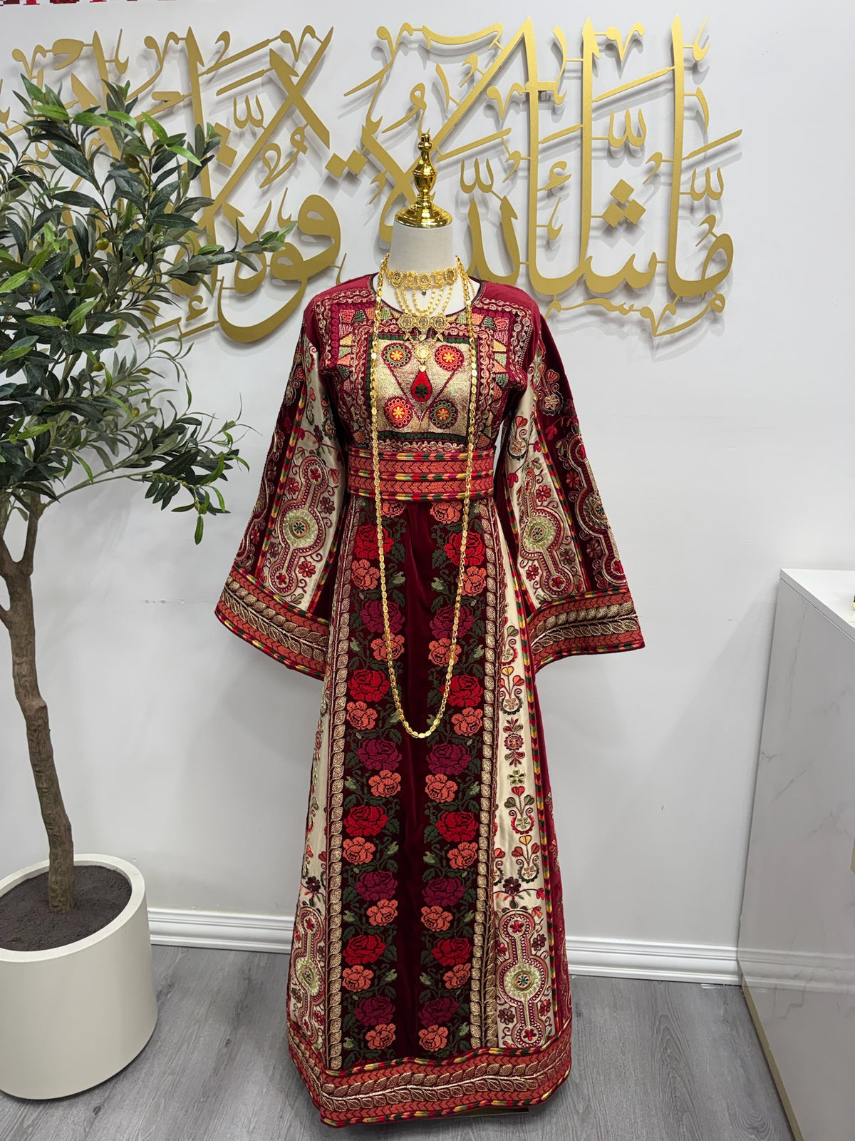 Maroon malaka